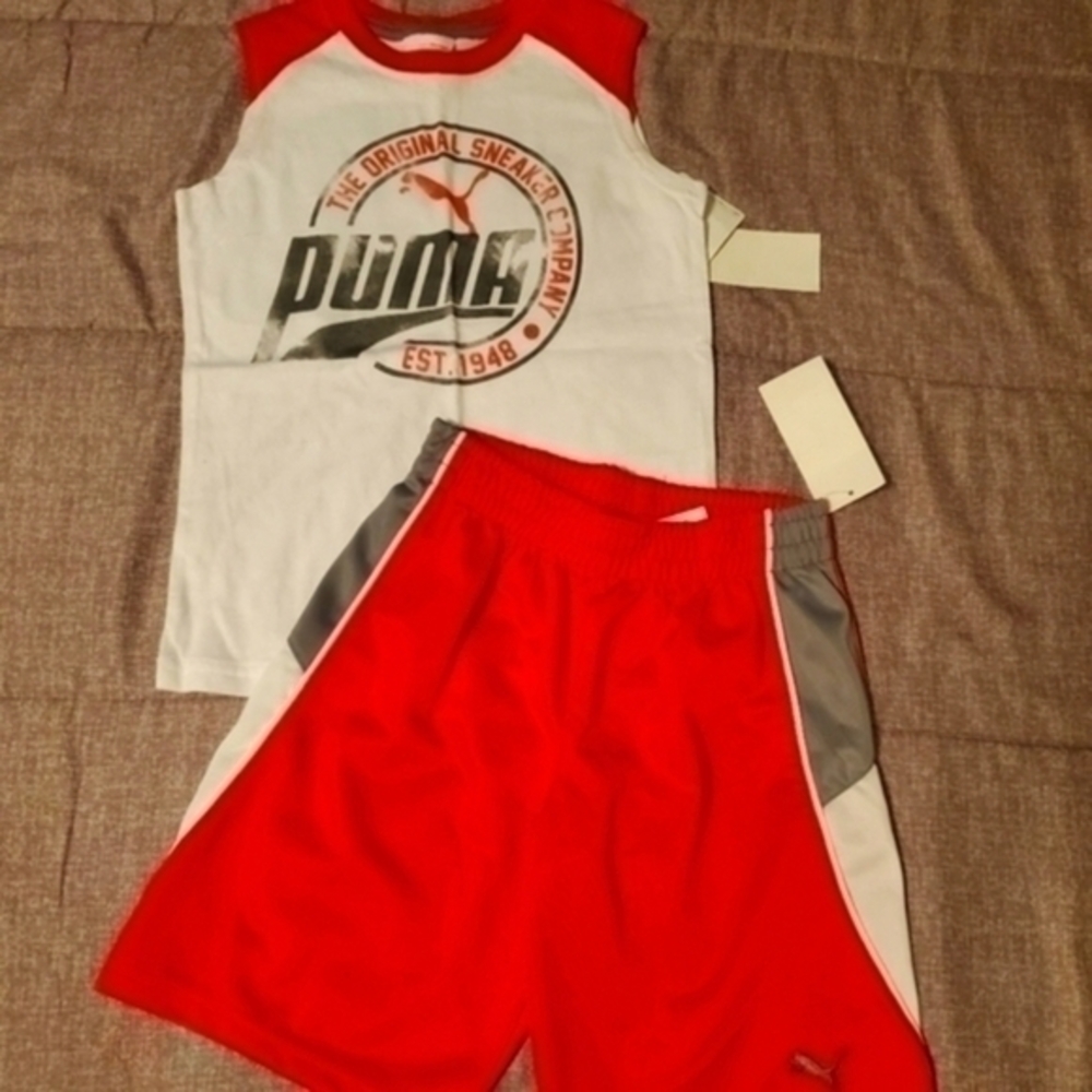 Puma 2 piece set size 5